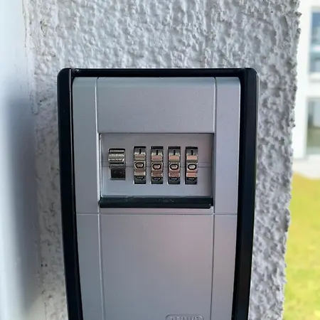 W1 - Kontaktloser 24H Check In, W-Lan, Netflix, Parkplatz, Kueche, Boxspring-Bett Bueckeburg Exterior photo