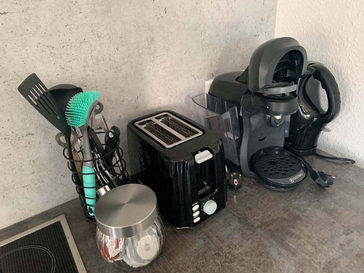 W1 - Kontaktloser 24h Check In, W-lan, Netflix, Parkplatz, Kueche, Boxspring-bett Bückeburg