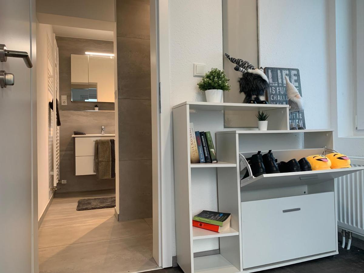 W1 - Kontaktloser 24h Check In, W-lan, Netflix, Parkplatz, Kueche, Boxspring-bett Bueckeburg