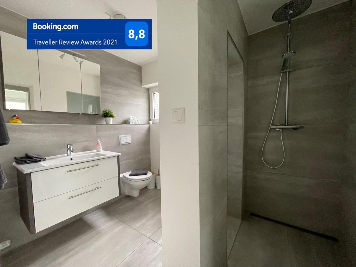 W1 - Kontaktloser 24h Check In, W-lan, Netflix, Parkplatz, Kueche, Boxspring-bett Apartment