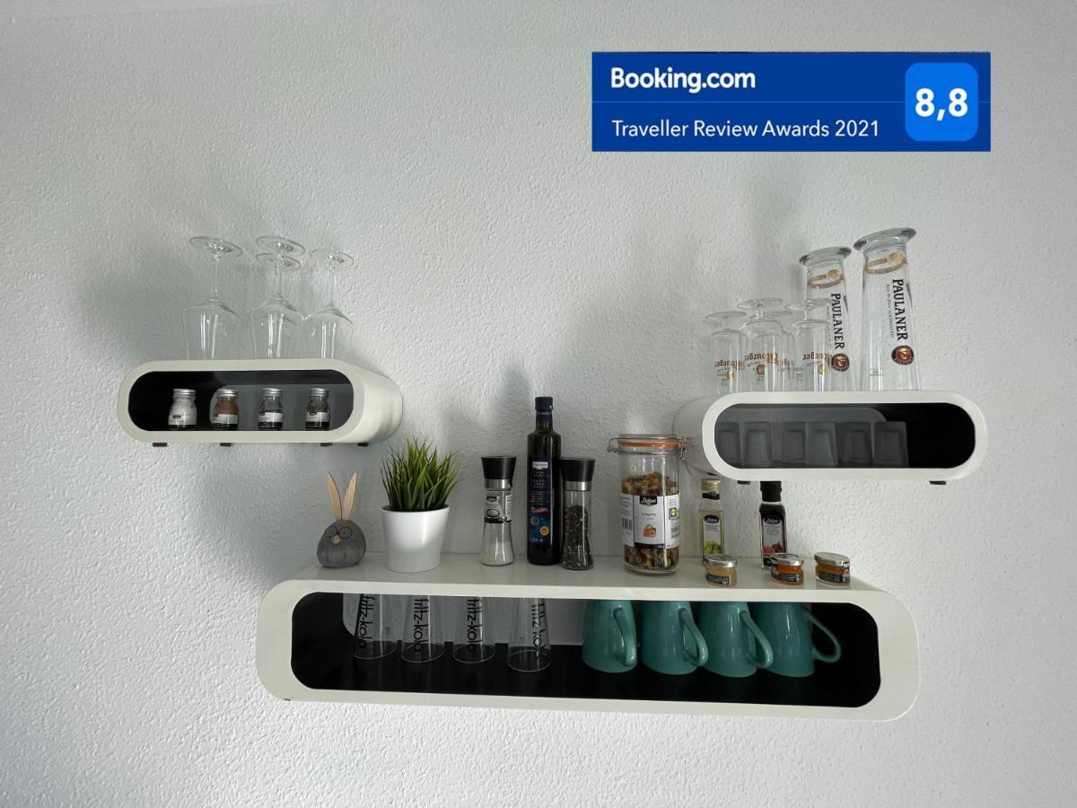 W1 - Kontaktloser 24h Check In, W-lan, Netflix, Parkplatz, Kueche, Boxspring-bett Apartment *
